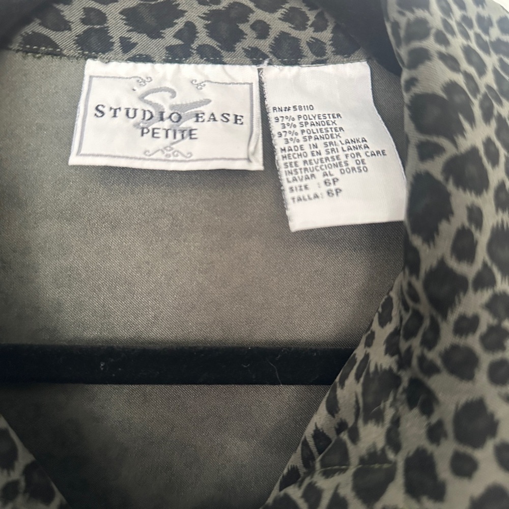 Animal Print Button-Up Long Sleeve Top - Olive Green & Black - Picture 3 of 5